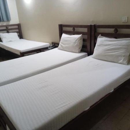 New Hotel Chilton 카라치 외부 사진