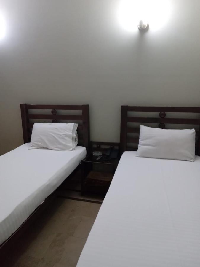 New Hotel Chilton 카라치 외부 사진